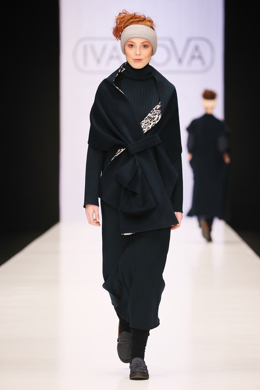 российские дизайнеры одежды. юлия иванова дизайнер одежды. ивановский модельер. конкурс дизайнеров одежды. дизайнеры иваново одежда.