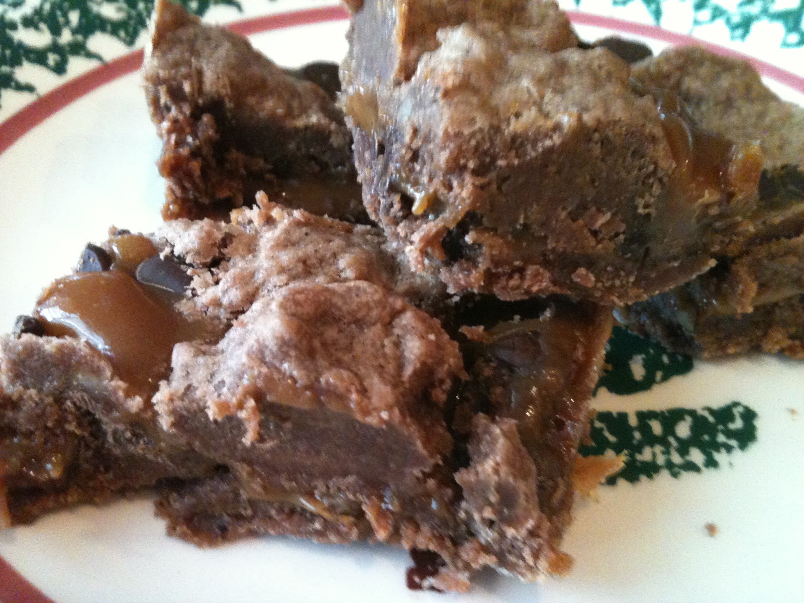Kitty's Kozy Kitchen Caramel Fudge Squares