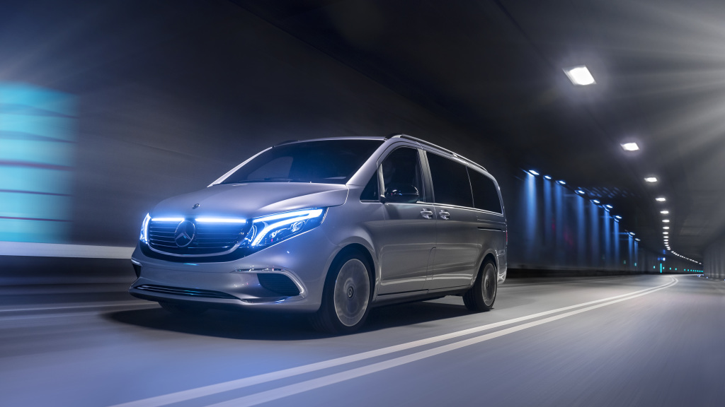 Mercedes Benz Concept Eqv Electric Luxury Van Interior