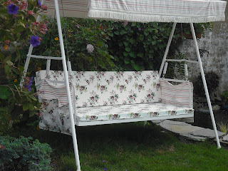 Las cosas de Sandra: El columpio del jardín