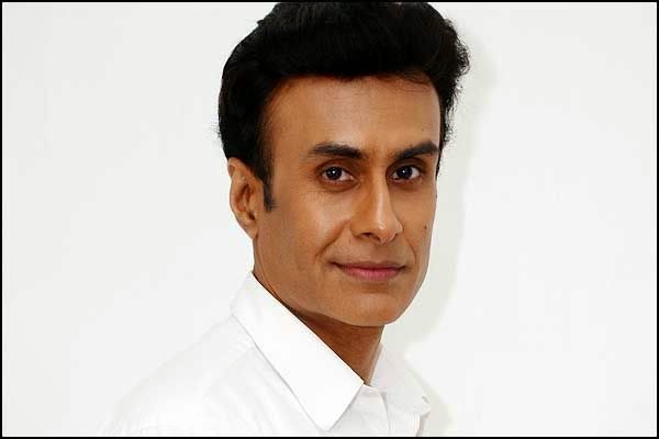 Arif Zakaria Biography, Wiki, Dob, Height, Weight, Native Place, Family, Filmography and More