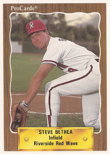 Steve Bethea 1990 ProCards card, seen with glove in backhanding motion
