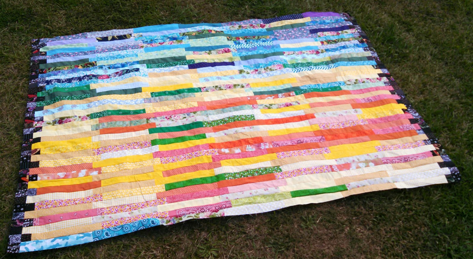 ProsperityStuff Quilts The Summer Weather is in the Quilt!