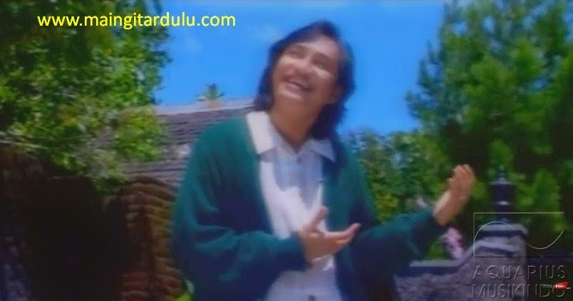 Kord Gitar Dewi Sukma / SEBERKAS SINAR NIKE ARDILLA Kord Gitar Dewi Sukma / SEBERKAS SINAR NIKE ARDILLA