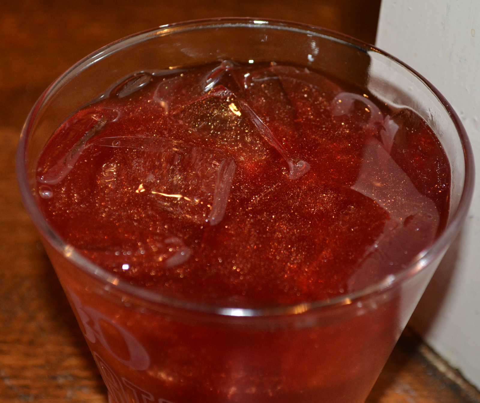 J20 Drink Glitter Berry bmpnews