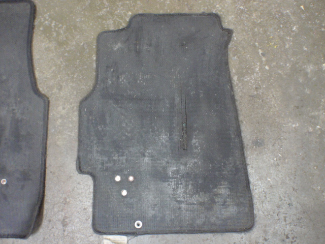 Honda%2BIntegra%2BType-R%2BDC2%2B1%2BSet%2BGenuine%2BCarpet%2BMats%2B%252813%2529.JPG