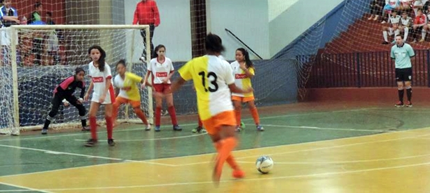 Especial 63º JEP's: Futsal Feminino de Manoel Ribas disputará final contra Cândido de Abreu