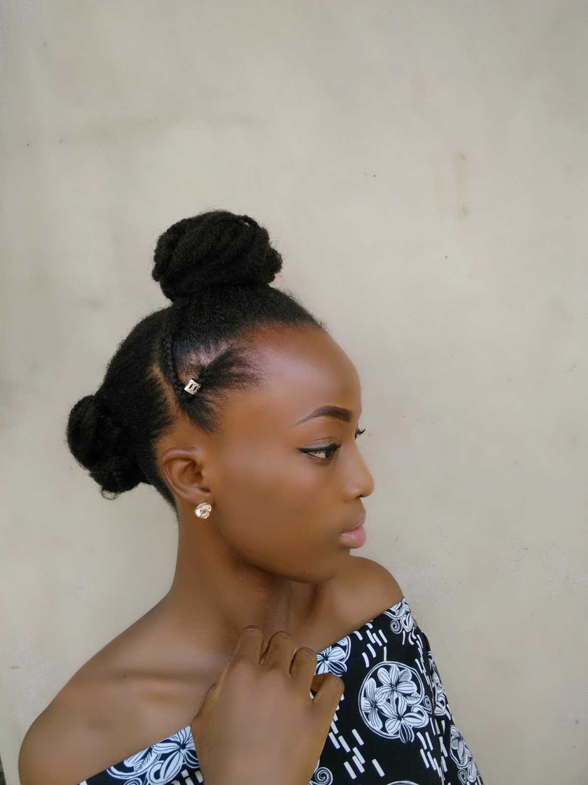 Top Knot On Short Natural Hair Style Hairven