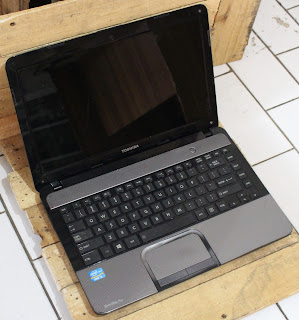 Laptop Toshiba L830 Core i3 - Bekas