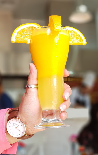 food blogger dubai joory cadi italian arabic fresh orange juice