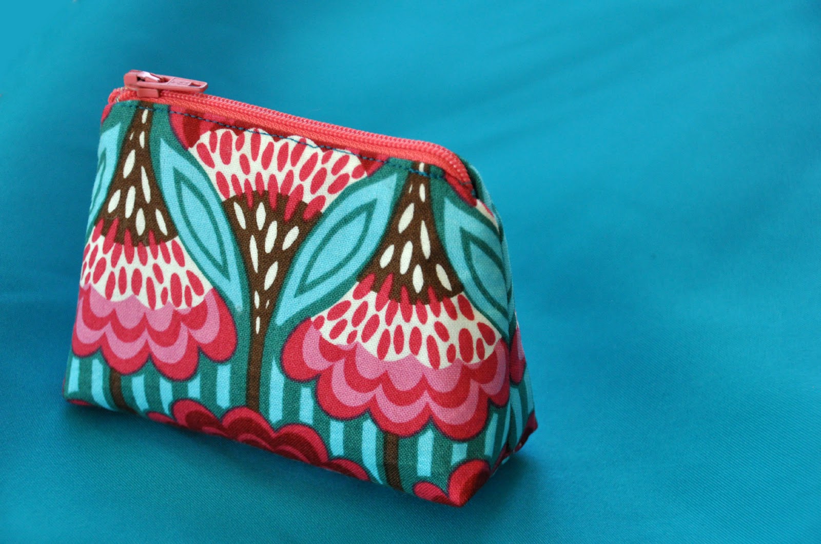 Silly Gilly: You Sew Girl Coin Purse pattern review