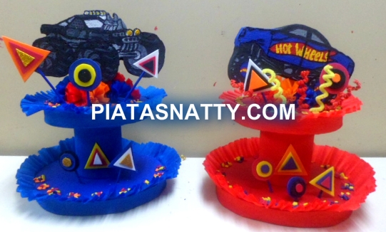 PIÑATAS NATTY @pinatas_eventos.natty: PIÑATA "HOT WHEELS"