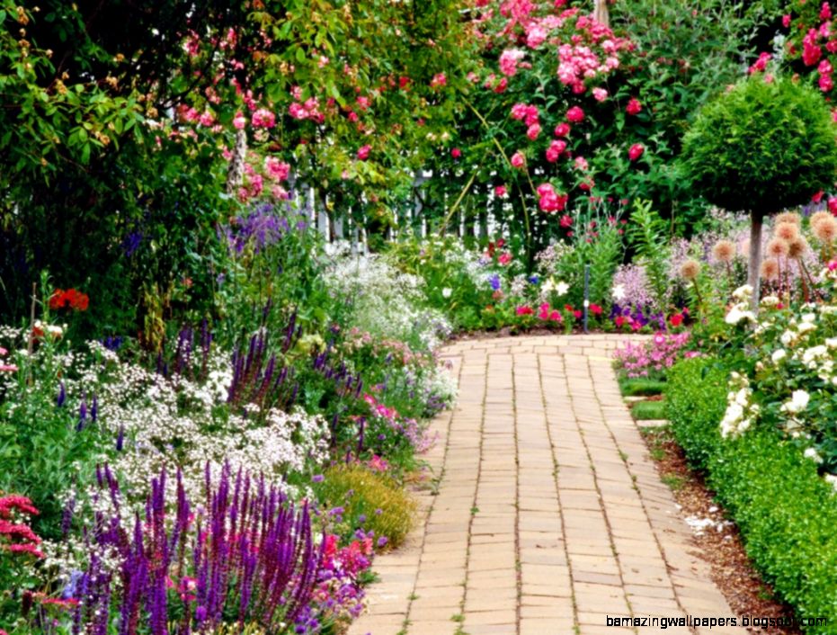 Summer Garden Wallpapers
