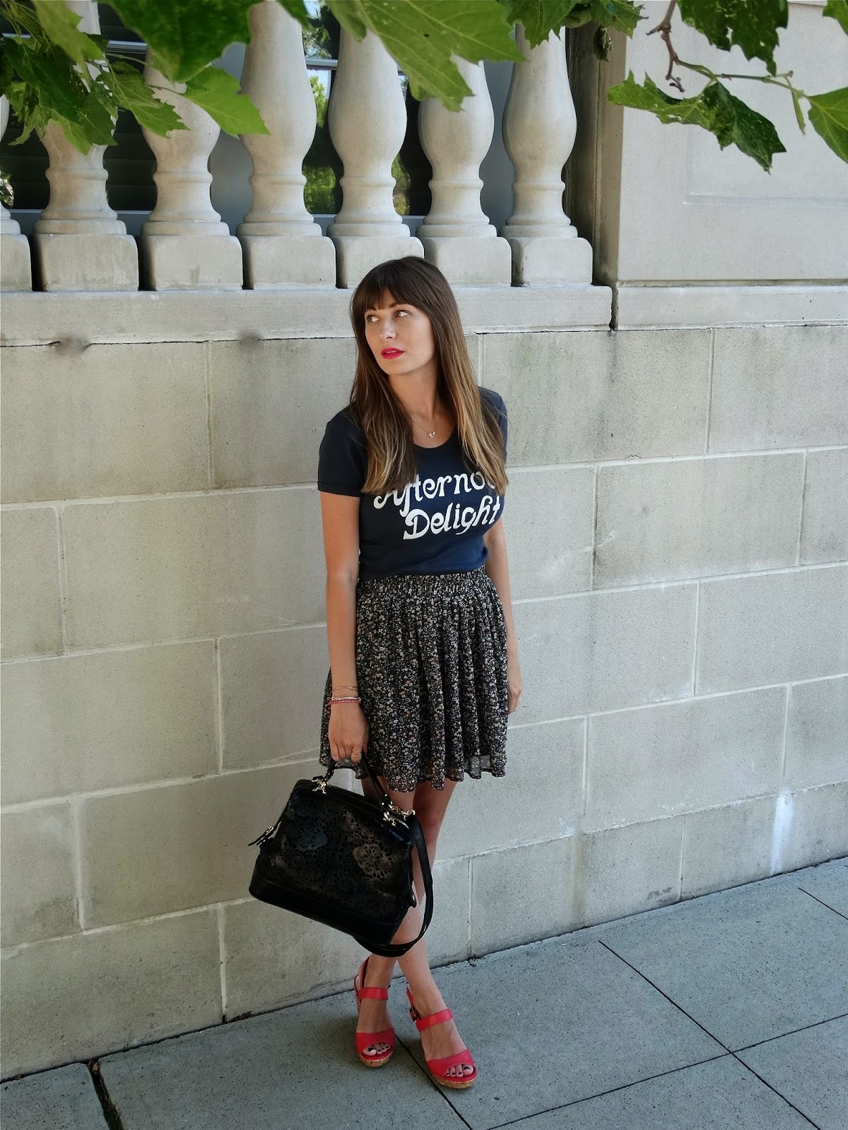 Afternoon Delight Tshirt from Urban Outfitters, worn by fashion blogger Jen of House Of Jeffers | www.houseofjeffers.com