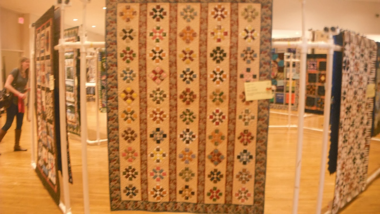 Beehive Quilts Sacramento's River City Quilt Guild Show 2013