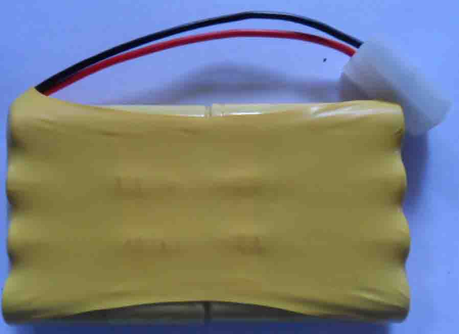 Jual aneka barang: baterai cas mobil remot control NI-CD AA 700mAh 9.6V