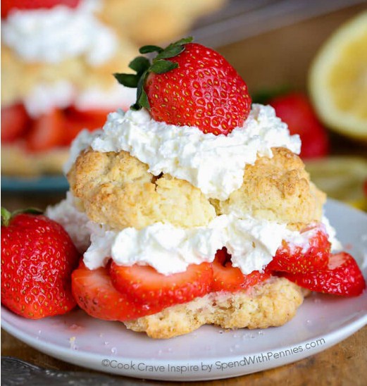 Buttermilk Strawberry Shortcake Foodandcake123