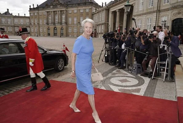 The French President and First Lady were welcomed by Queen Margrethe. Prince Joachim, Princess Marie and Princess Benedikte