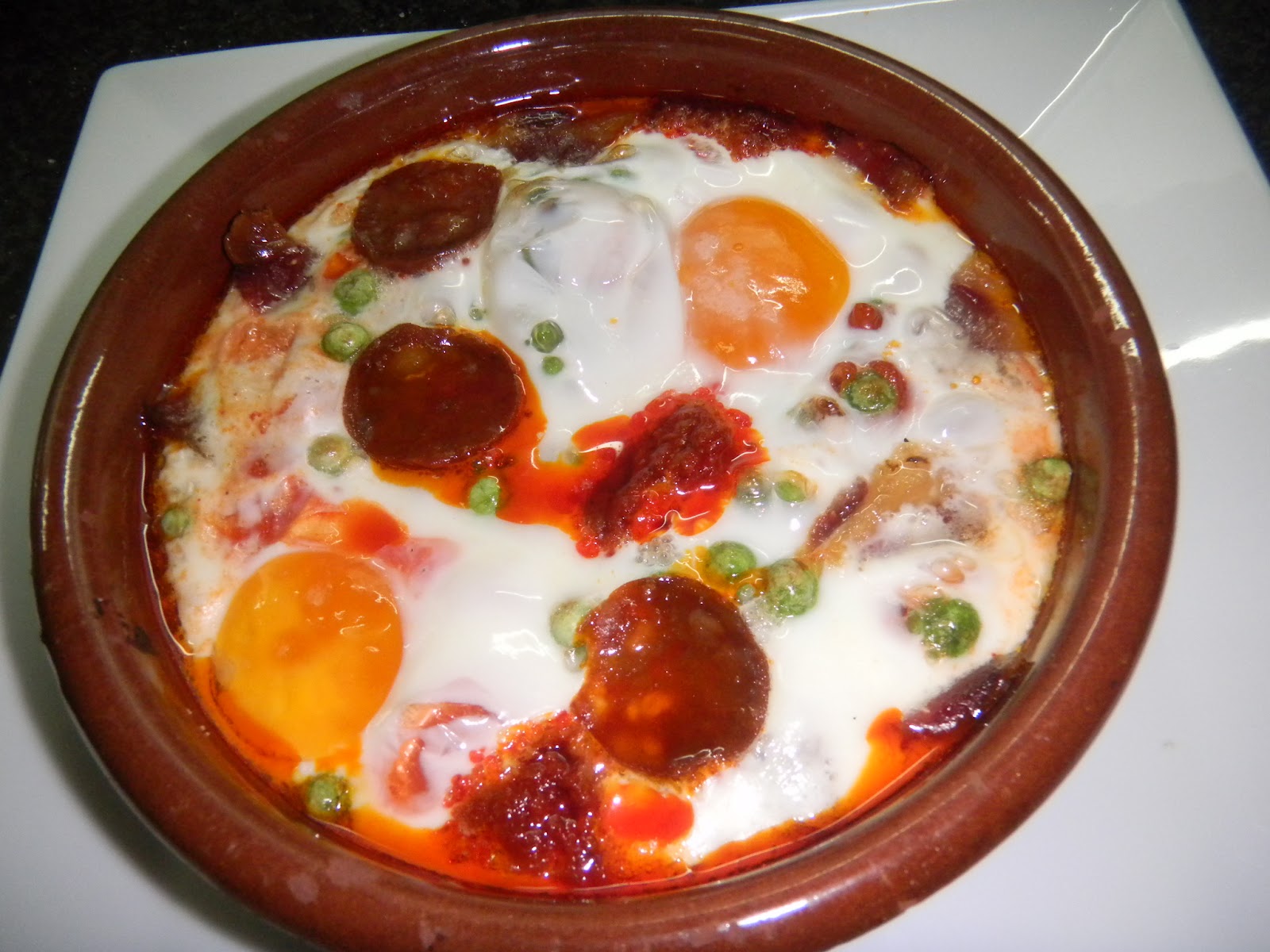 La cocina de Magaly: Huevos a la flamenca