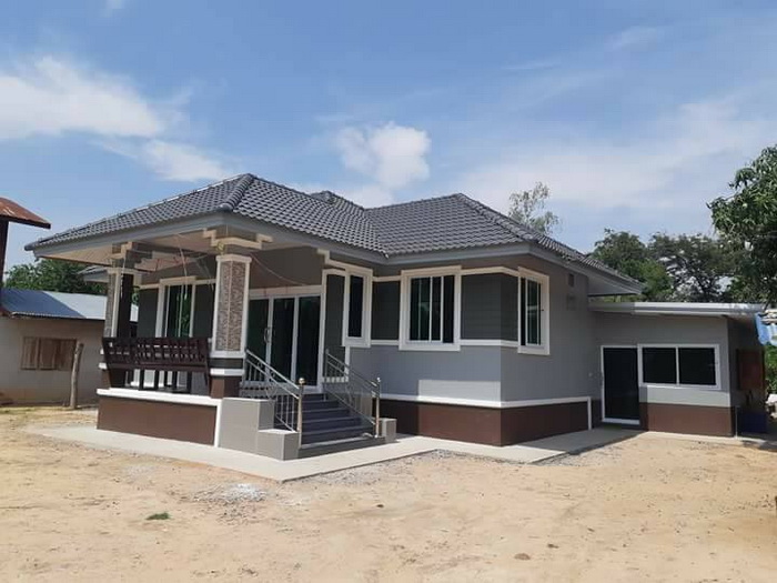Are you planning to build a Bungalow house design? Is this design your dream house? If yes then you have to see five beautiful bungalow house design in this article before building your own. One of these houses may inspire you and change your design into something more better.