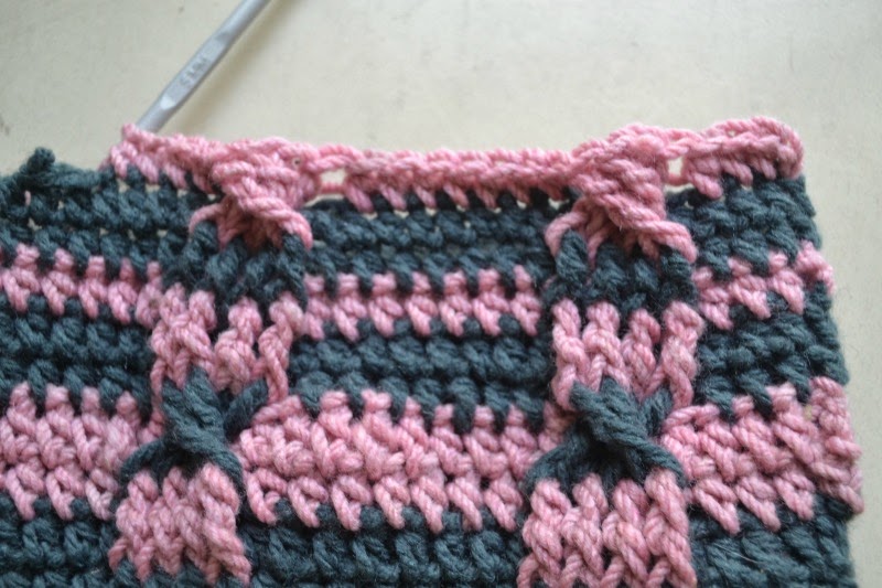 the-lazy-hobbyhopper-crochet-cable-stitch-hat-free-pattern
