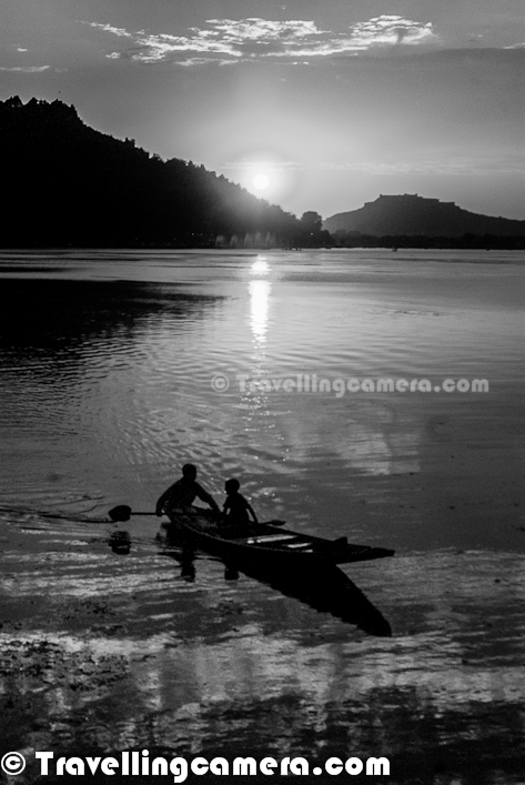 Sunset Photographs Of Dal Lake In Black And White Colors