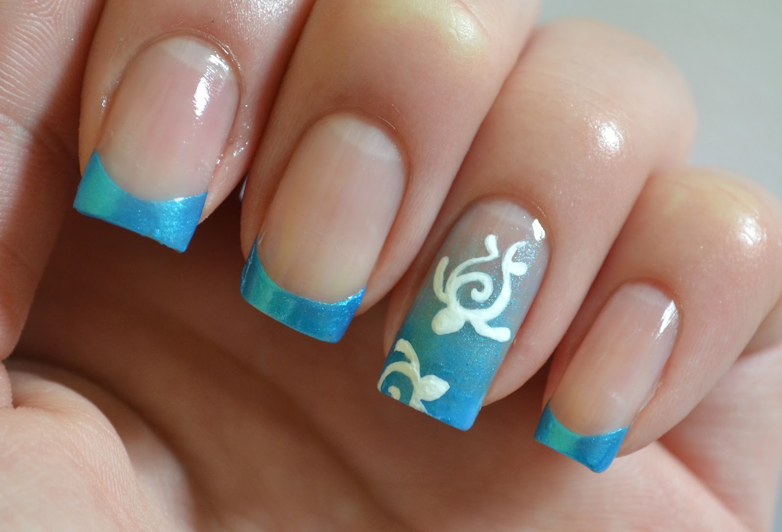 2. Beachy nail designs to try this summer - wide 2