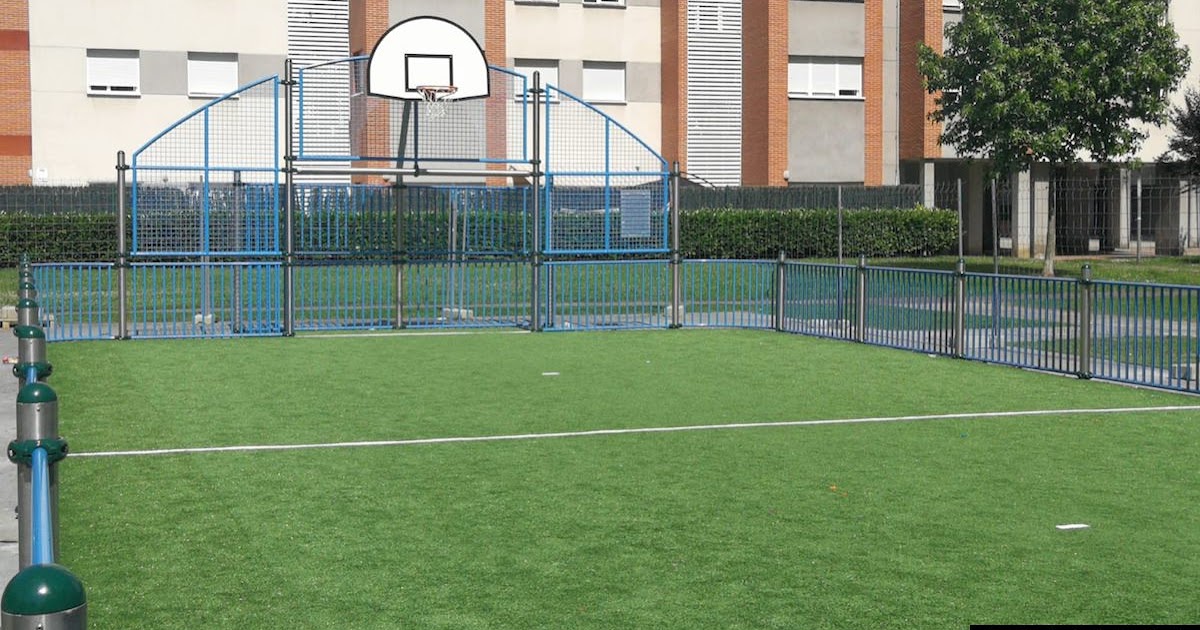 Finaliza la obra de la cancha deportiva construida en los jardines de