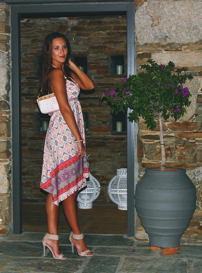 Outfit: Island Chic, beautiful summer holiday looks