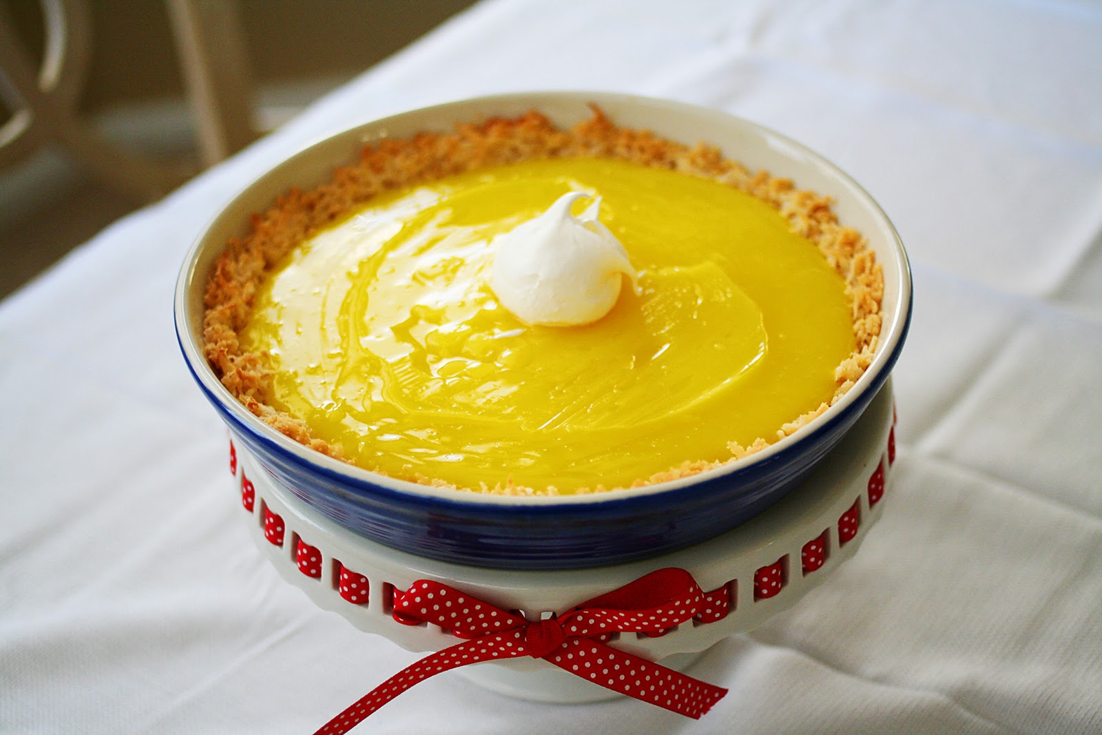 Tasty Vittles Alternative Pie Crusts (For People Who Hate to Make Pies)