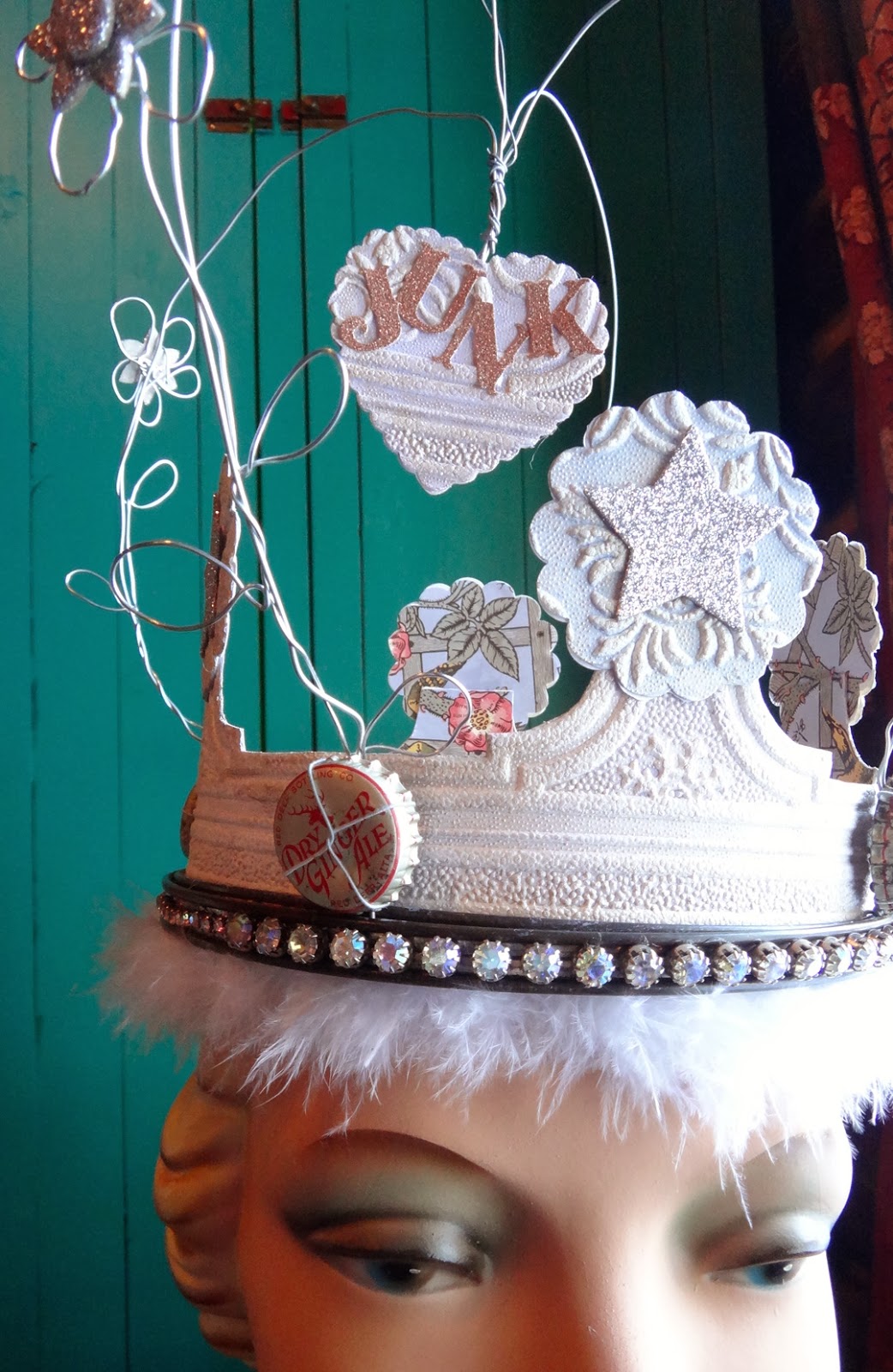 sue loves junk: crowns and wings for the junky queens