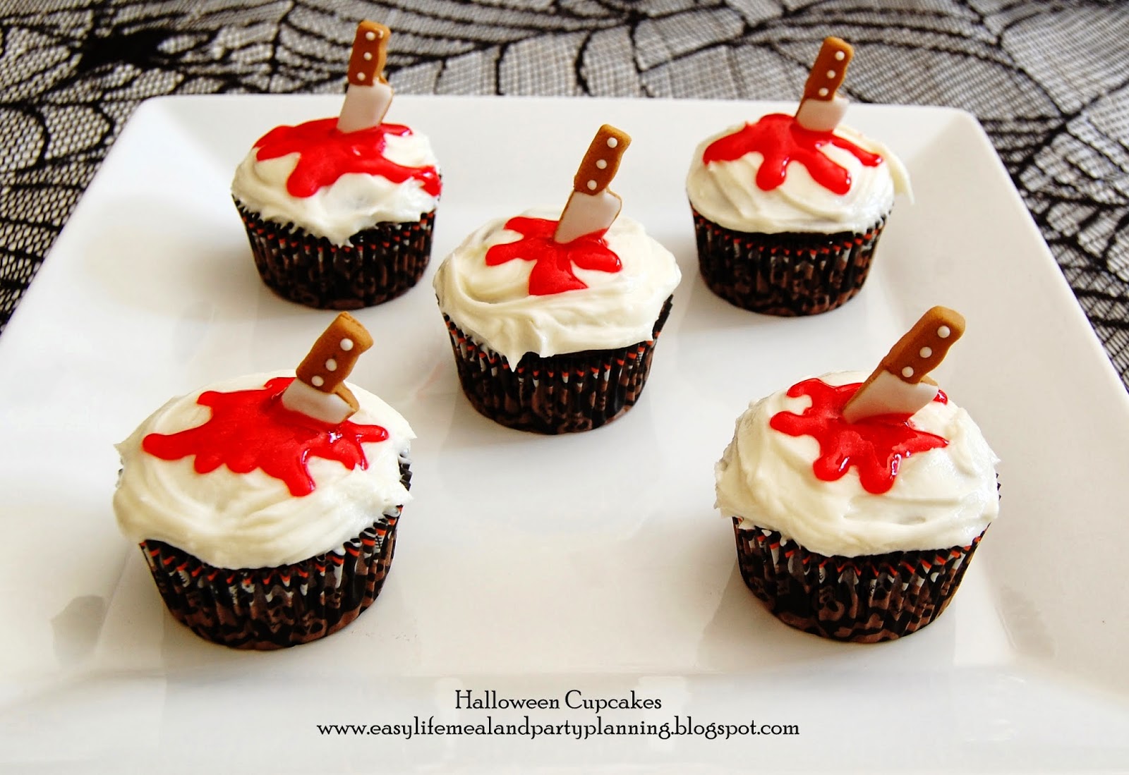 Easy Life Meal and Party Planning: Halloween Cupcake Toppers