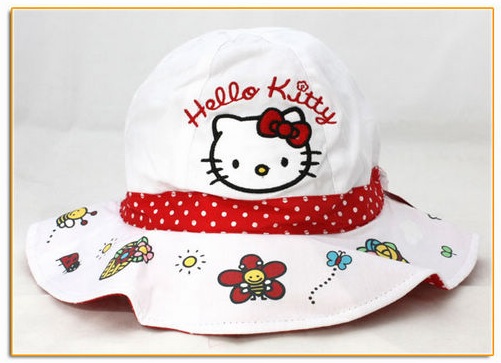 Arienne's Treasure: CA0002 Hello Kitty Sun Hat
