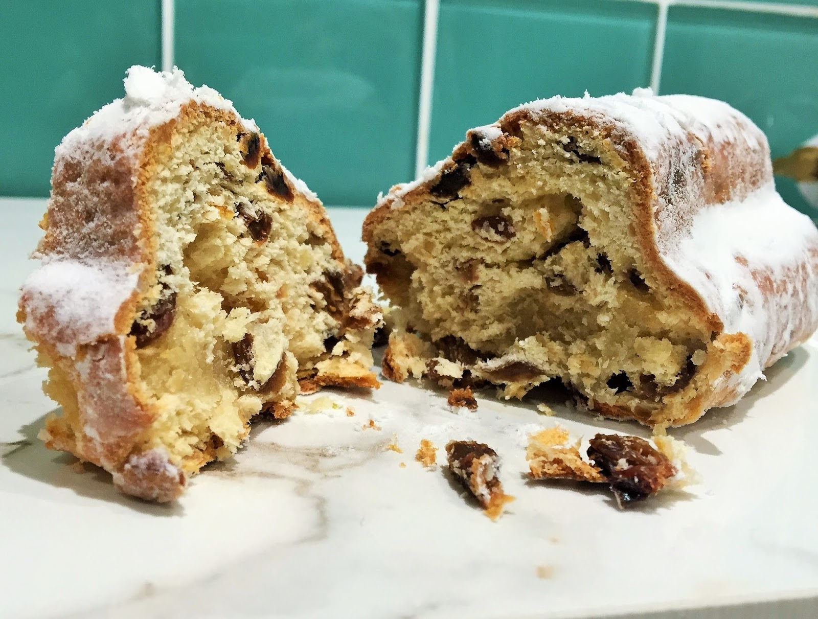 Archived Reviews From Amy Seeks New Treats: Bahlsen Poppy Seed Stollen