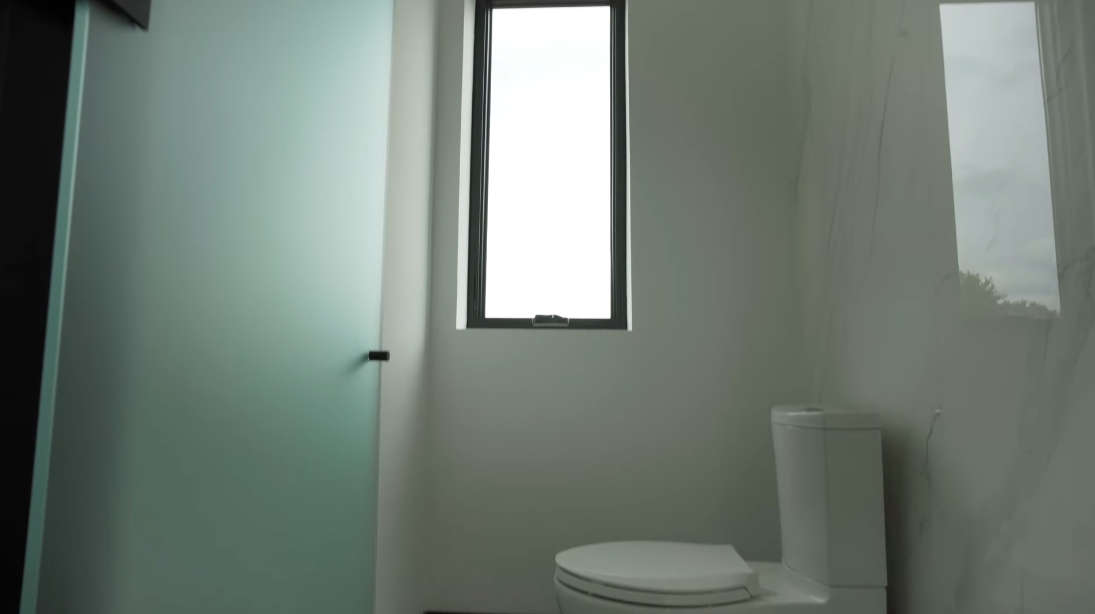 41 Interior Design Photos vs. 4 Velma Dr, Toronto Luxury Home Tour