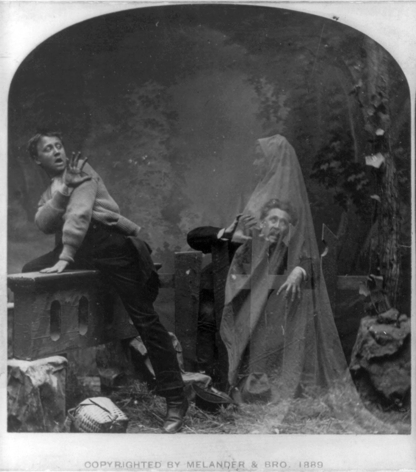 THE VIRTUAL VICTORIAN THE TRADITIONS OF HALLOWEEN...