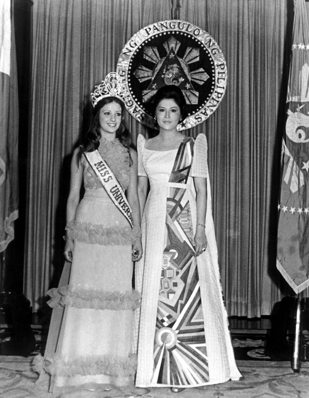 Throwback Thursday: Amparo Muñoz and that rare Miss Universe sash. 