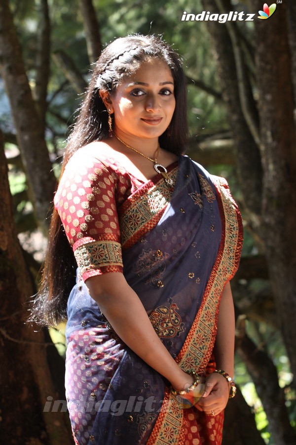 Hot South Indian Actress Photos Movies Reviews News