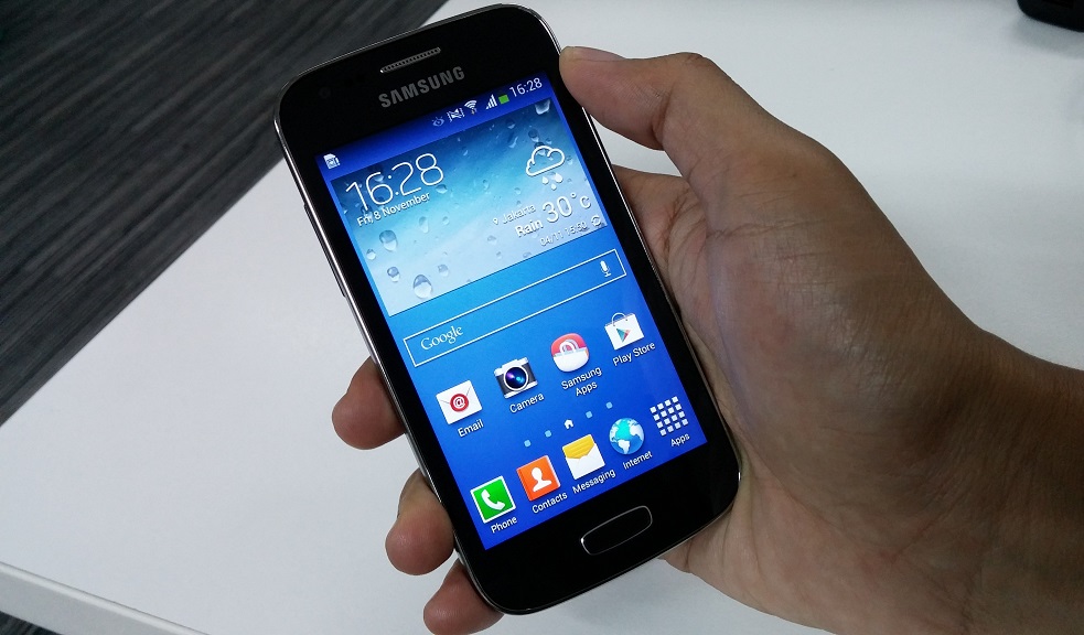 Galaxy ace 3. Samsung Galaxy Ace 3. Galaxy Ace 3 Lite. Galaxy АC,03. Телефон Galaxy таджикский.