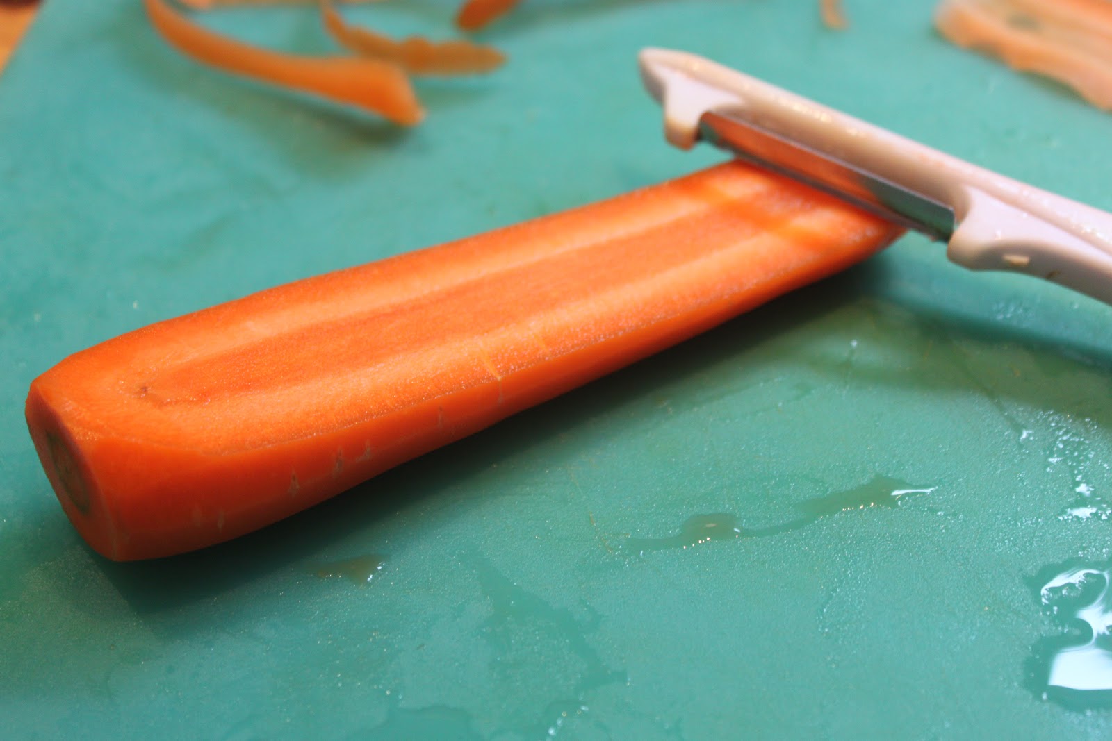 Tales of a Garlic and Onion Lover Candied Carrot Curls