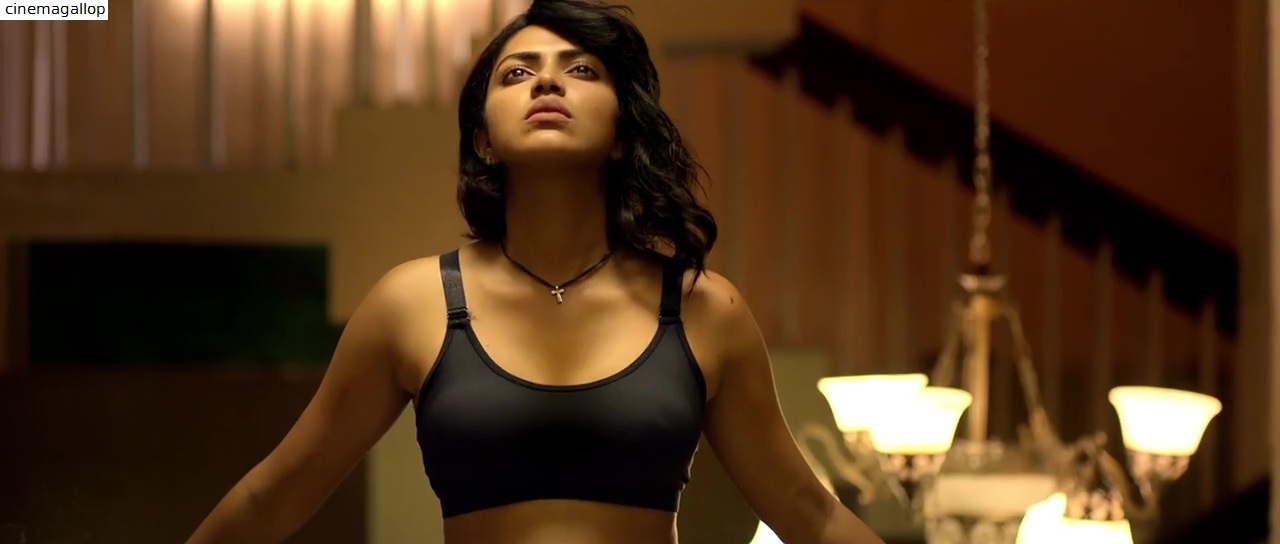 Amala Paul Sexy Naval Showing Images And Hot Cleavage Collections Best Ever Photo Gallery Yup
