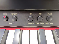 Roland F-140R intelligent interactive chord ensemble styles