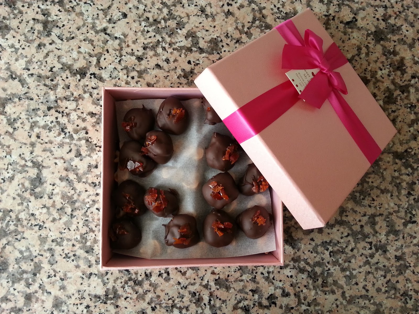 ÇİKKOLATA ÇİKOLATA PAKETLEME HALLERİ