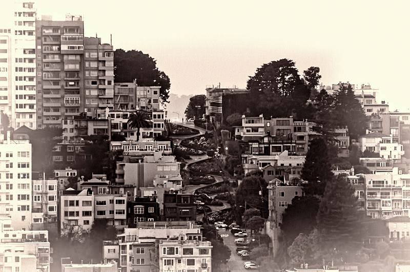 Lombard Street, San Francisco The Most Curviest Road in the World