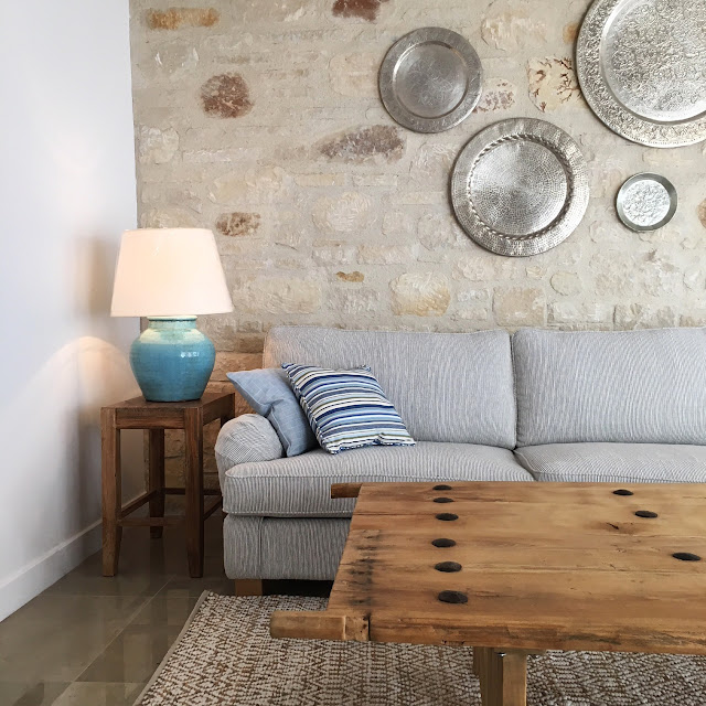 Thesis about furniture picture