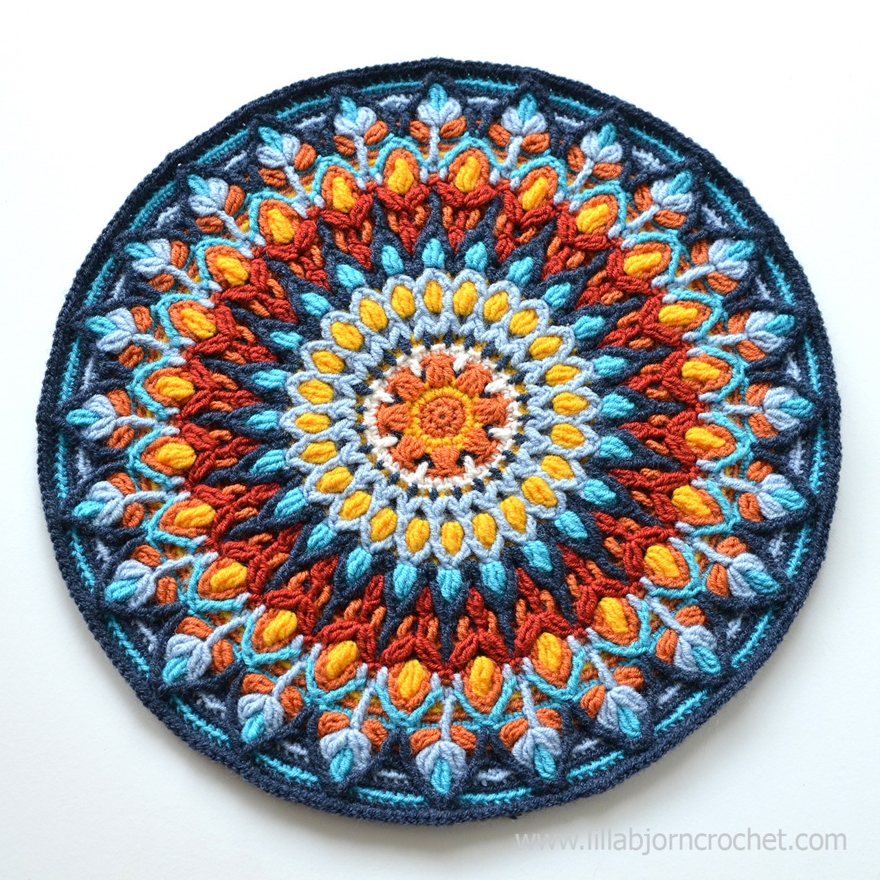 ... handmade plates. Overlay crochet pattern by Lilla Bjorn Crochet