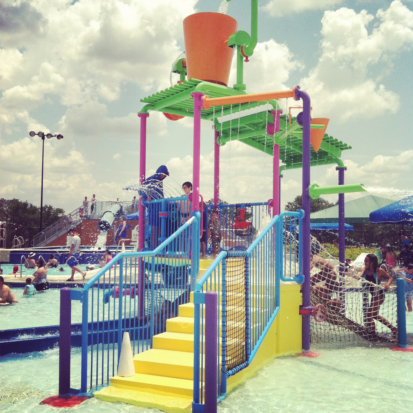 new nothings keeping cool veteran's memorial pool