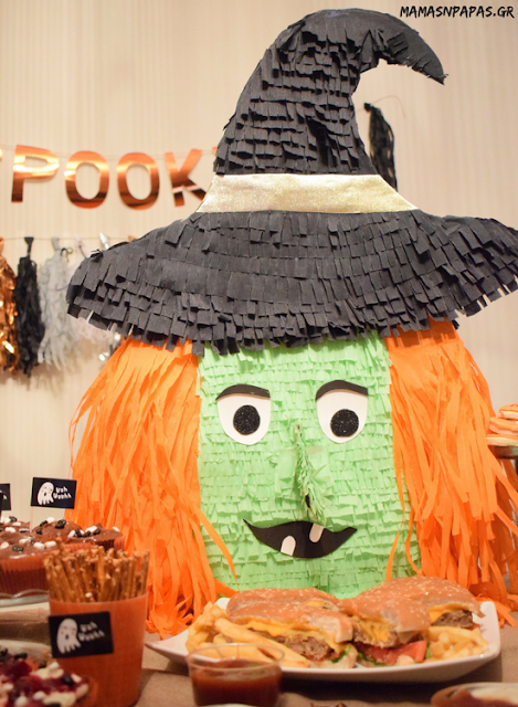 A FABULOUS HALLOWEEN PARTY