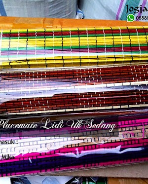 Souvenir Placemate Lidi Ukuran Sedang Souvenir Placemate Lidi Ukuran Sedang