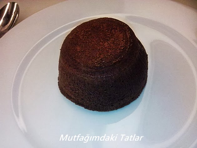 SICAK VOLCANO KEK Mutfak Ve Tatlar